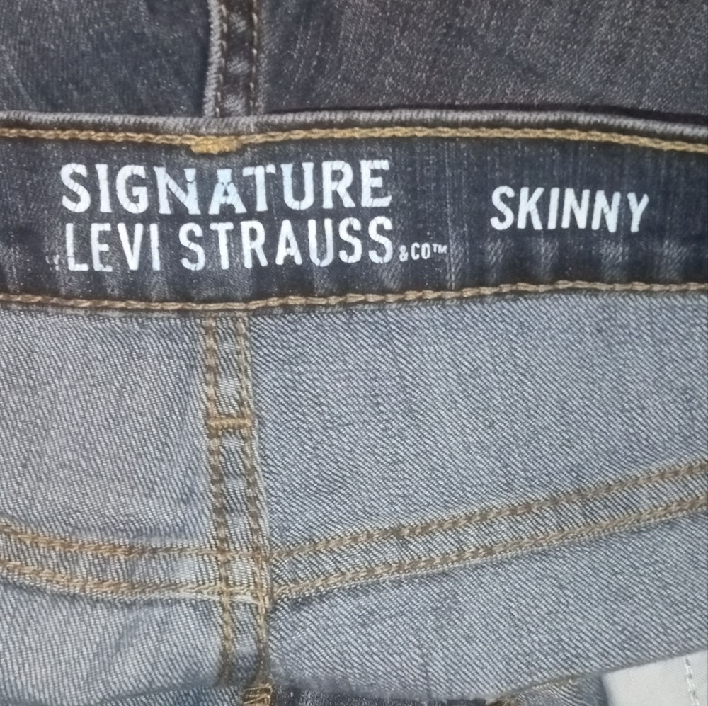 Signature by Levi Strauss skinny jeans 34x32 blue